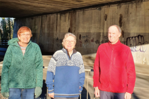 Prue, Paul and Rachelle under the M4 bridge